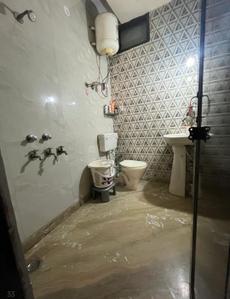 Bathroom Image of 800 Sq.ft 2 BHK Builder Floor for sale in Vikaspuri New Delhi for Rs. 8500000