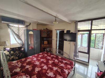 1 RK Independent Builder Floor
