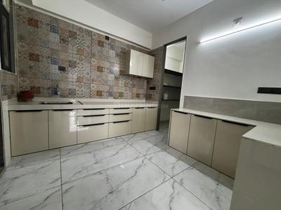 Kitchen Image of 1120 Sq.ft 3 BHK Apartment / Flat for rent in Manjalpur Vadodara for Rs. 25000