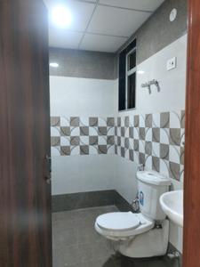 Common Bathroom Image of 877 Sq.ft 2 BHK Builder Floor for sale in Uniwest Arcade Homes, Sector 102 Noida for Rs. 5700500