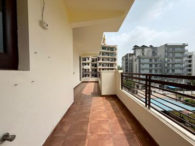 Balcony Image of 1950 Sq.ft 4 BHK Apartment / Flat for rent in Panchkula Extension Panchkula for Rs. 35999