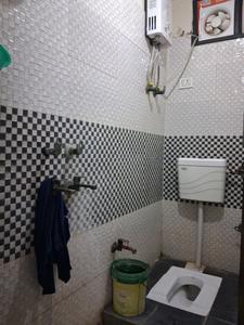 Common Bathroom Image of 640 Sq.ft 2 BHK Apartment / Flat for sale in Sikandarpur Village Noida for Rs. 2750000