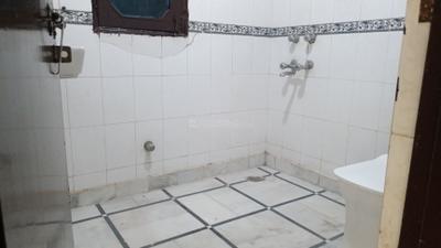 Image of 1750 Sq.ft 3 BHK Apartment / Flat for rent in CGHS Mandakini Apartment, Sector 2 Dwarka, New Delhi for Rs. 43000