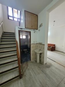 Bathroom Image of 1200 Sq.ft 3 BHK Independent House for rent in Scheme No 114 Indore for Rs. 35000