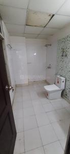 Bathroom Image of 1875 Sq.ft 3 BHK Apartment / Flat for sale in Dreamland The Willows, Crossings Republik Ghaziabad for Rs. 11000000