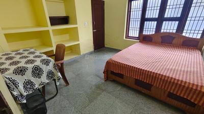 Bedroom Image of 1000 Sq.ft 2 BHK Builder Floor for rent in Payyambalam Kannur for Rs. 20000