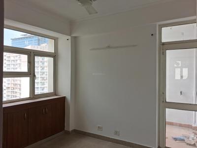 Bedroom Image of 1295 Sq.ft 3 BHK Apartment / Flat for sale in Supertech Ecociti, Sector 137 Noida for Rs. 13200000