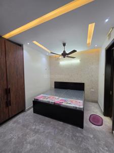 Bedroom Image of 900 Sq.ft 2 BHK Builder Floor for rent in Rajouri Garden New Delhi for Rs. 46000