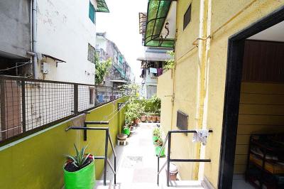 Balcony Image of 1305 Sq.ft 4 BHK Apartment / Flat for sale in Maninagar Ahmedabad for Rs. 9800000