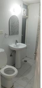 Bathroom Image of 1295 Sq.ft 3 BHK Apartment / Flat for rent in Supertech Cape Town, Sector 74 Noida for Rs. 29000