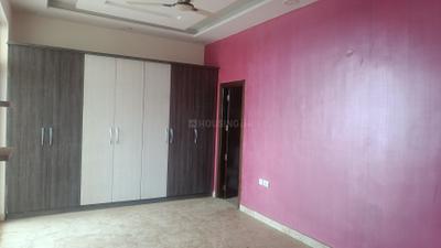 Bedroom Image of 4000 Sq.ft 3.5 BHK Penthouse for sale in Amrapali Silicon City, Sector 76 Noida for Rs. 25000000