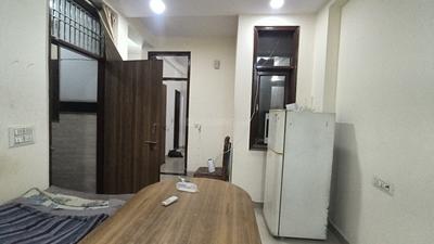 Living Room Image of 500 Sq.ft 1 BHK Builder Floor for rent in Mayur Vihar Phase 1 New Delhi for Rs. 21000