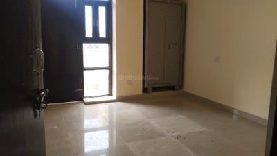 Bedroom Image of 1700 Sq.ft 3 BHK Apartment / Flat for rent in Cosmos Golden Heights, Crossings Republik Ghaziabad for Rs. 21000