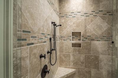 Bathroom Image of 7500 Sq.ft 9 BHK Apartment / Flat for sale in Juhu Mumbai for Rs. 380000000