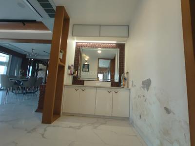 Kitchen Image of 3825 Sq.ft 4 BHK Apartment / Flat for sale in Science City Ahmedabad for Rs. 39100000
