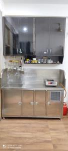 Kitchen Image of 550 Sq.ft 1 RK Builder Floor for rent in Sector 63 A Noida for Rs. 15500