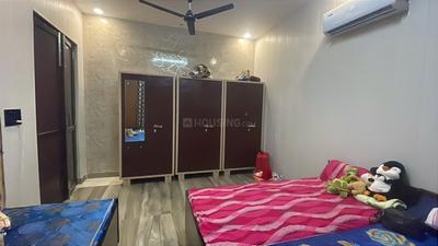 Bedroom Image of Girls PG in Sector 94, Mohali