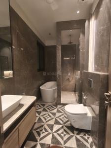 Image of 2700 Sq.ft 4 BHK Builder Floor for sale in Safdarjung Enclave, New Delhi for Rs. 95000000