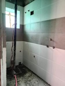 Bathroom Image of 1290 Sq.ft 3 BHK Apartment / Flat for sale in Airport Gate no. 1 Kolkata for Rs. 5800000