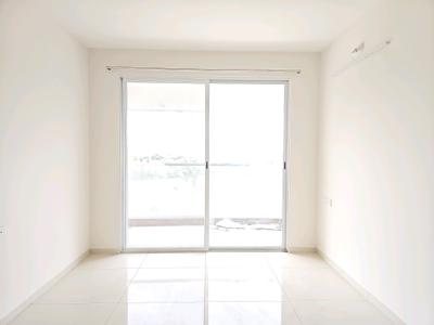 Living Room Image of 1050 Sq.ft 2 BHK Apartment / Flat for rent in Majestique Towers East, Kharadi Pune for Rs. 35500