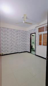 Kitchen Image of 2170 Sq.ft 4 BHK Apartment / Flat for rent in Express Garden, Indirapuram Ghaziabad for Rs. 40000