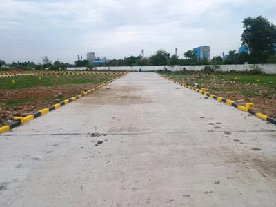 Image of 600 Sq.ft Residential Plot / Land for sale in Red Hills, Chennai for Rs. 2100000