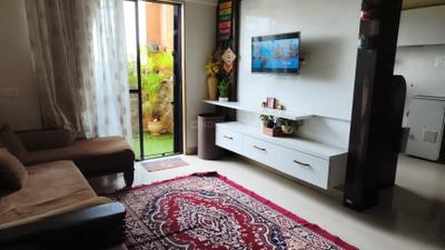 Living Room Image of 600 Sq.ft 1 BHK Apartment / Flat for sale in Magarpatta Heliconia, Hadapsar Pune for Rs. 8300000