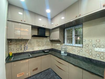 Kitchen Image of 1300 Sq.ft 2 BHK Builder Floor for rent in Jayanagar Bengaluru for Rs. 65000