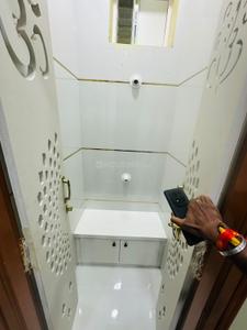Bathroom Image of 1000 Sq.ft 2 BHK Independent House for rent in Balapur Hyderabad for Rs. 15000
