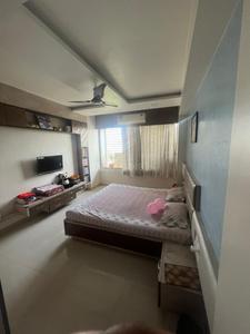 Bedroom Image of 3015 Sq.ft 4 BHK Apartment / Flat for sale in Sola Ahmedabad for Rs. 22500000
