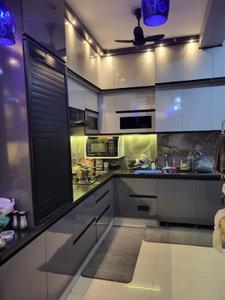 Kitchen Image of 1540 Sq.ft 3 BHK Apartment / Flat for sale in Mahagun Mascot, Crossings Republik Ghaziabad for Rs. 12000000