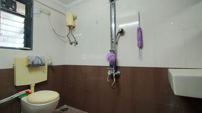 Bathroom Image of 1000 Sq.ft 2 BHK Apartment / Flat for rent in Kalyan Tower, Vashi Navi Mumbai for Rs. 60000