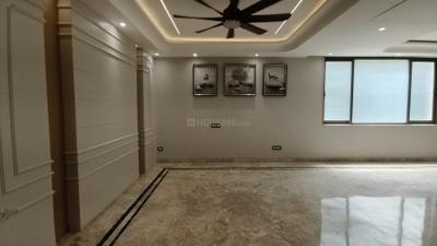Living Room Image of 4300 Sq.ft 5 BHK Builder Floor for sale in Kaushambi Ghaziabad for Rs. 47500000