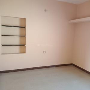 Bedroom Image of 500 Sq.ft 1 BHK Apartment / Flat for rent in Moolapalayam Erode for Rs. 5500