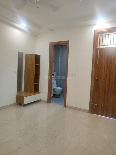 Bharat Vihar Main Image 1