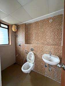 Image of 850 Sq.ft 2 BHK Apartment / Flat for rent in Lodha Lakeshore Greens, Palava Phase 2, Thane for Rs. 14000