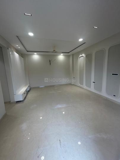 GUPTAJI ESTATE AGENCY Main Image 1