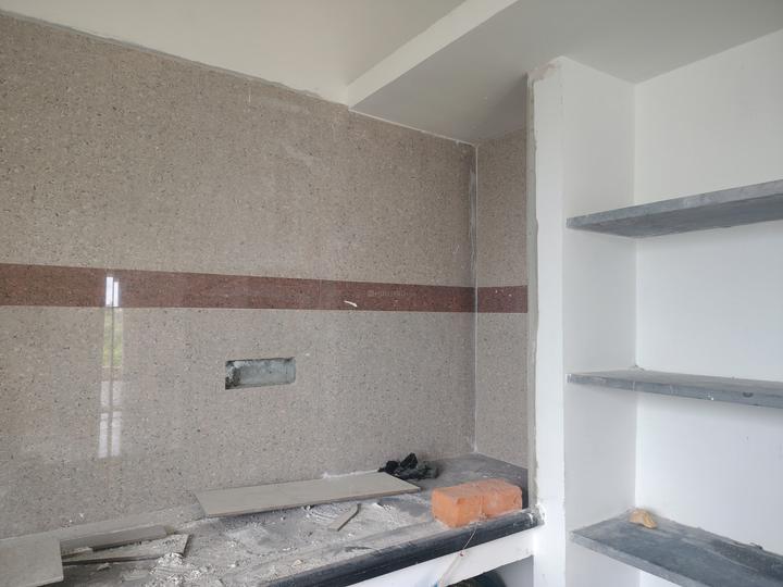 Navins Hillview Avenue Main Image 1