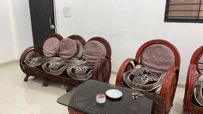 Living Room Image of 1200 Sq.ft 2 BHK Apartment / Flat for rent in Sopan Platinum Plaza, Pipliyahana Indore for Rs. 20000