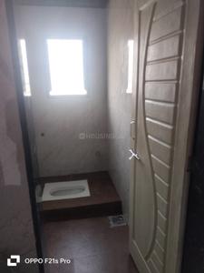 Bathroom Image of 1000 Sq.ft 2 BHK Apartment / Flat for rent in Fursungi Pune for Rs. 11000