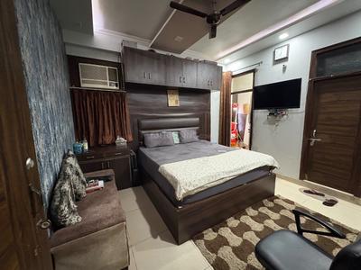 Bedroom Image of 1200 Sq.ft 2 BHK Apartment / Flat for sale in Kamta Lucknow for Rs. 6500000
