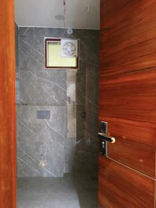 Common Bathroom Image of 1850 Sq.ft 4 BHK Builder Floor for sale in Vasundhara Ghaziabad for Rs. 27000100