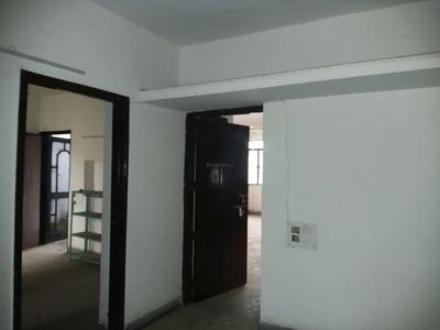 Bedroom Image of 1500 Sq.ft 3 BHK Apartment / Flat for sale in Madhur Apartment, Paschim Vihar New Delhi for Rs. 16500000