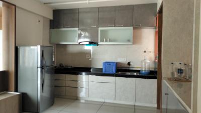 Kitchen Image of 2000 Sq.ft 3 BHK Apartment / Flat for sale in Pramukh Tiara, Kudasan Gandhinagar for Rs. 9900000