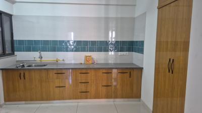 Kitchen Image of 1700 Sq.ft 3 BHK Apartment / Flat for rent in Vishwanath Maher Select, Shela Ahmedabad for Rs. 26000