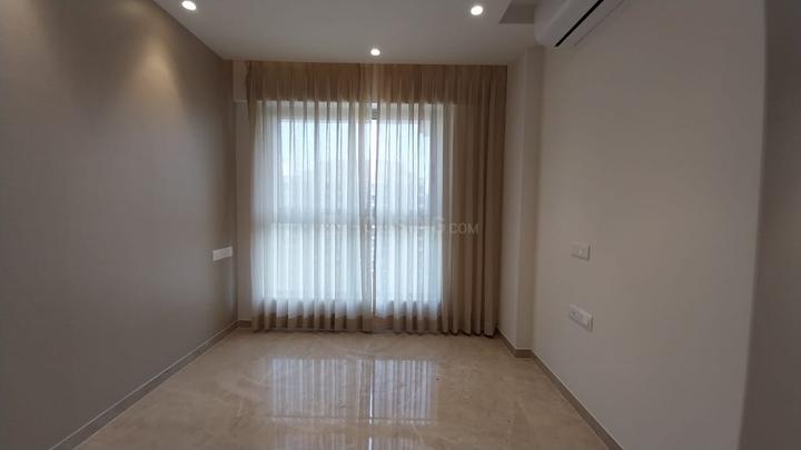 Hiranandani Regent Hill A B C D And E Wing Main Image 1