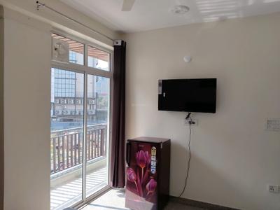 1 RK Independent Builder Floor