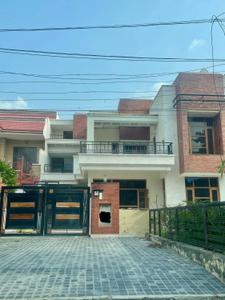 Image of 3600 Sq.ft 7 BHK Independent House for sale in Sector 68, Mohali for Rs. 110000000