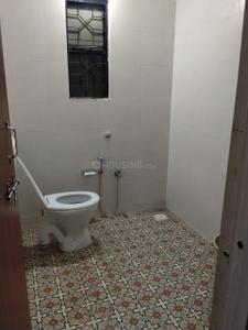Bathroom Image of 800 Sq.ft 2 BHK Apartment / Flat for rent in Natasha Hillview Co-op Society, Kondhwa Pune for Rs. 26000