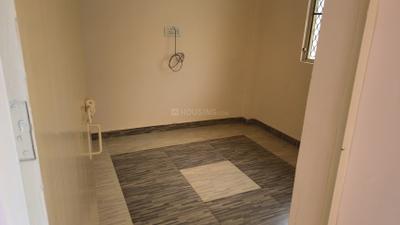 Bedroom Image of 1800 Sq.ft 3 BHK Apartment / Flat for rent in Rainbow Apartment, Sector 12 Dwarka New Delhi for Rs. 30000